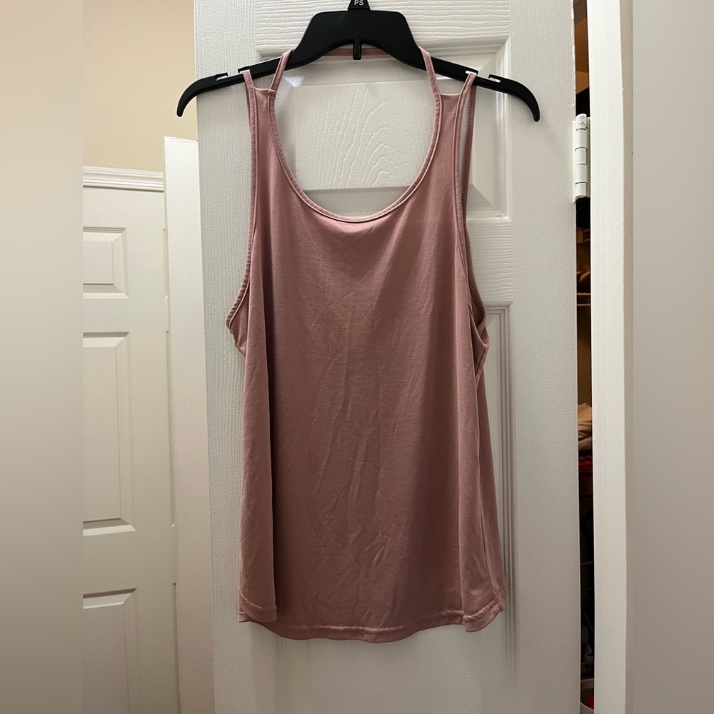 Workout tank